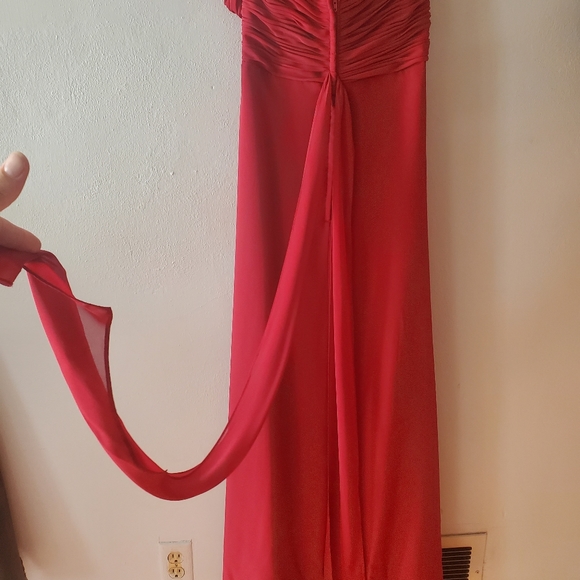 Allure Bridal Bridesmaid dress - Picture 3 of 6